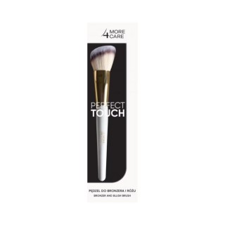 More 4 Care Perfect Touch Bronzer and blush brush 1 piece